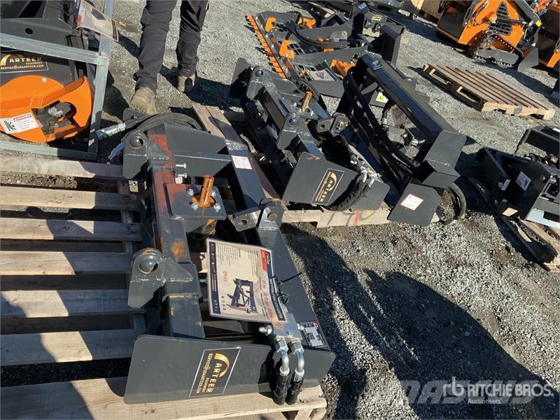 Quantity of (3) ARTEER PHA-2C-3 Skid Steer 3-Poin Outros componentes
