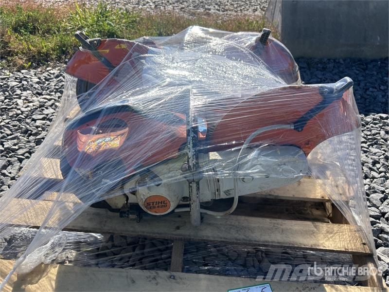 Quantity of (3) Stihl TS420 Concrete Saw Outros Florestal