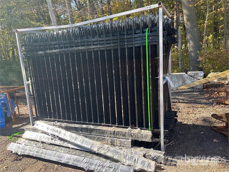  Quantity of (30)  STARVOX SV0810-30 10 ft x 7 ft P Gårds‐husdyr gjerder