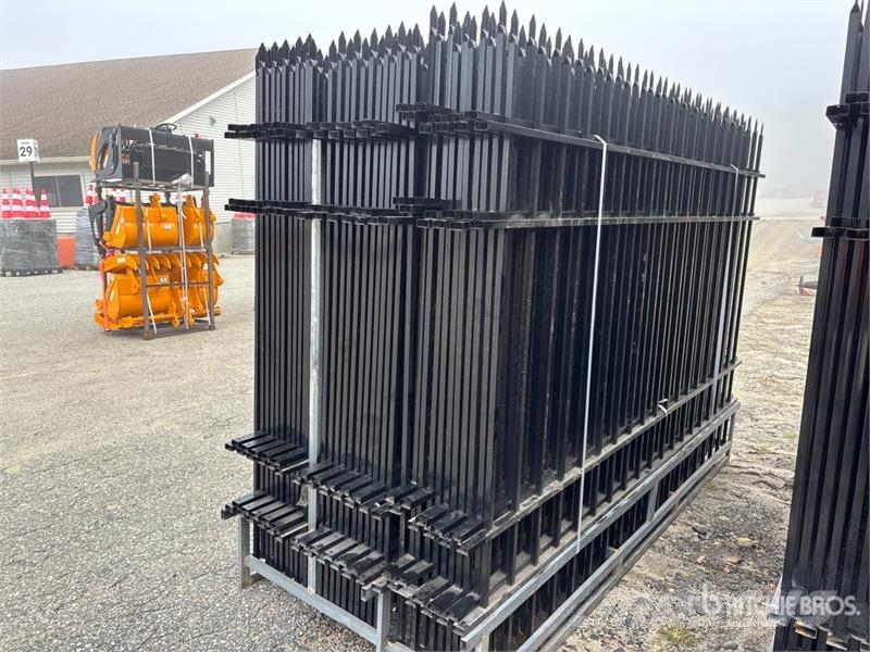  Quantity of (33)  Skyway SFS33-330TF 10 ft x 7 ft  Outros componentes