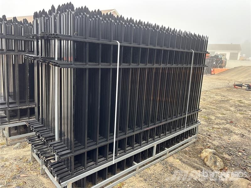 Quantity of (33) Skyway SFS33-330TF 10 ft x 7 ft Outros componentes