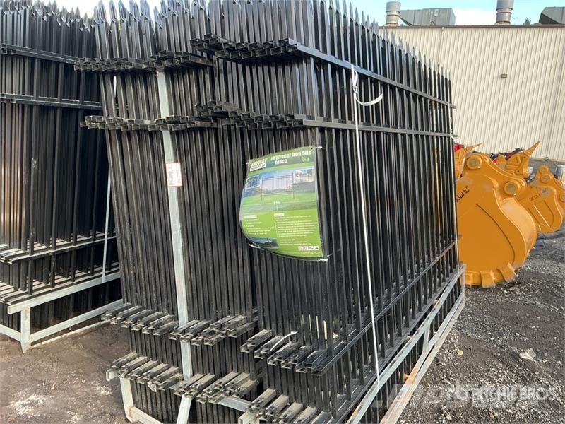  Quantity of (33)  Skyway SFS33-330TF 10 ft x 7 ft  مكونات أخرى