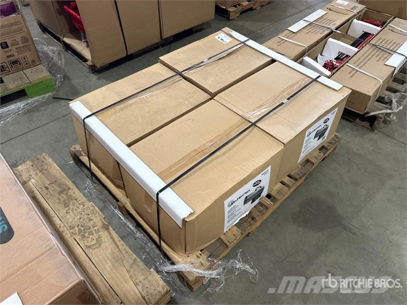 Quantity of (4) Mr. Heater 60000 BTU Space Heater Topení a zařízení pro rozmrazování