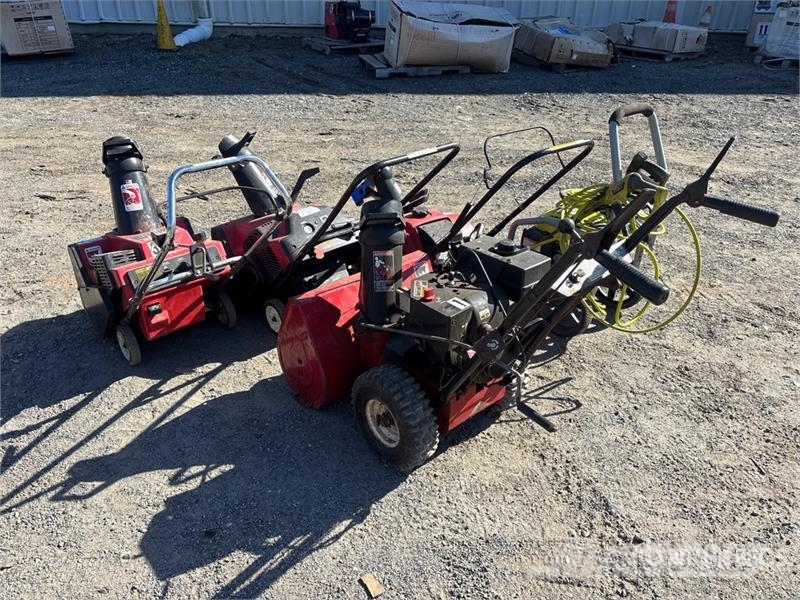  Quantity of (4) Toro Snowblowers & (1) Ryobi Press ماكينات زراعية - غير ذلك