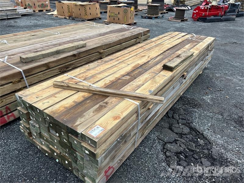 Quantity of (49) 3 in x 6 in x 12 ft Lumber Drugi deli
