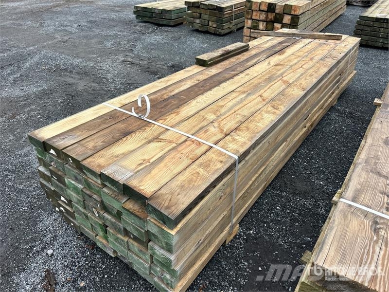 Quantity of (49) 3 in x 6 in x 12 ft Lumber Drugi deli