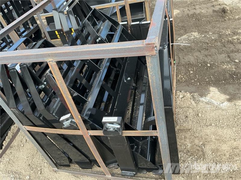 Quantity of (5) AGT ISOCPF48-4400-FF 48 in 4400 l Fourche