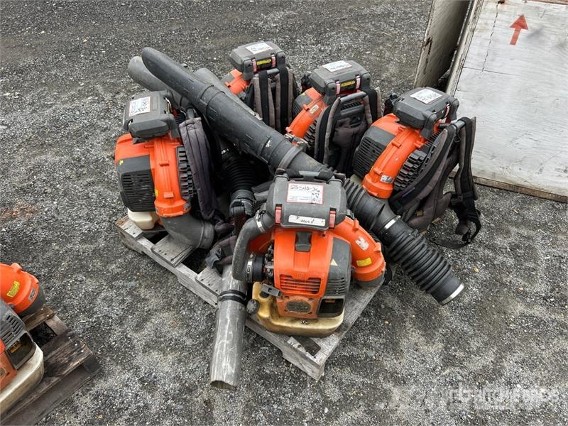  Quantity of (5) Leaf Blower طاردات