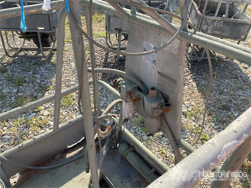 Quantity of (5) Spider ST-17 Air Wire Rope Baskets Other components