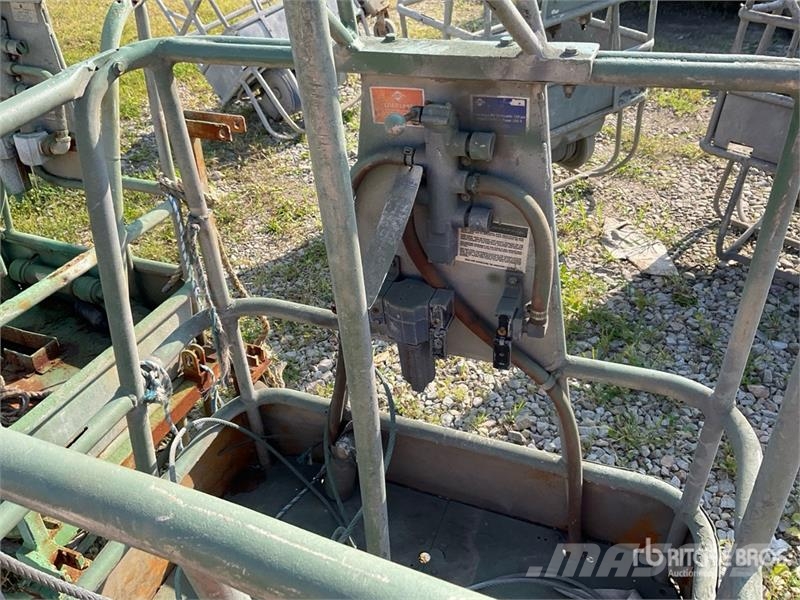 Quantity of (5) Spider ST-17 Air Wire Rope Baskets Other components