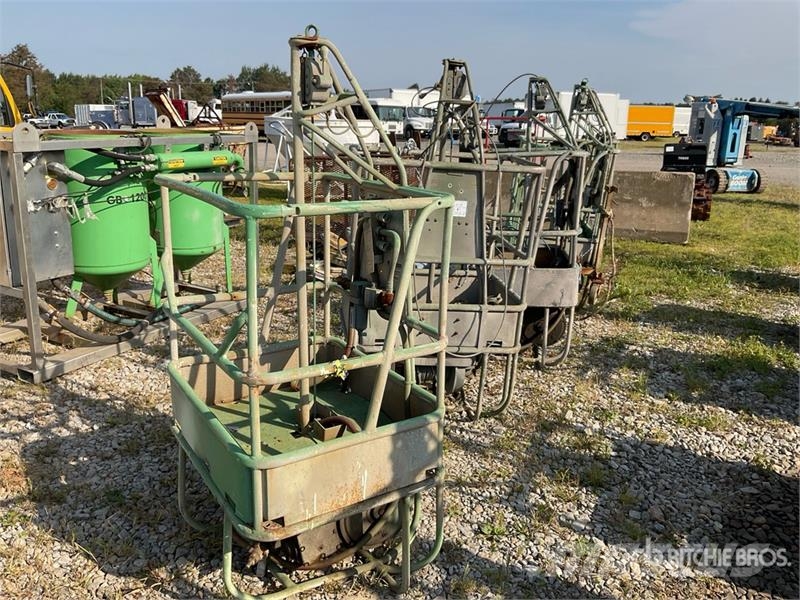 Quantity of (5) Spider ST-17 Air Wire Rope Baskets Other components