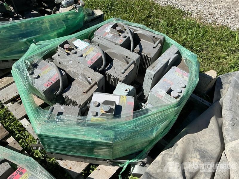 Quantity of (5) Tirak XE701P Electric Construction مكونات أخرى