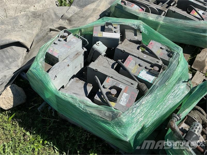 Quantity of (5) Tirak XE701P Electric Construction مكونات أخرى