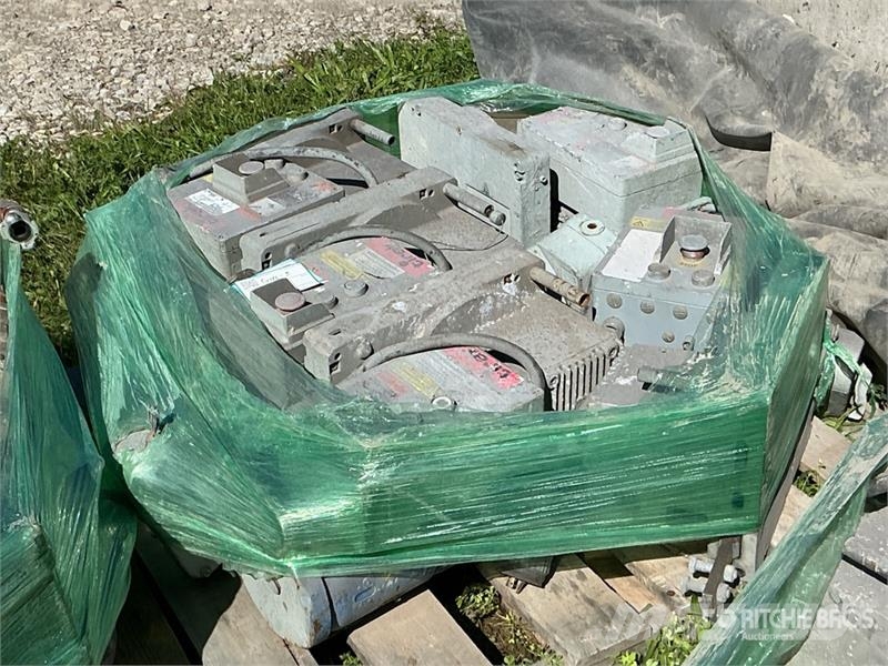Quantity of (5) Tirak XE701P Electric Construction مكونات أخرى
