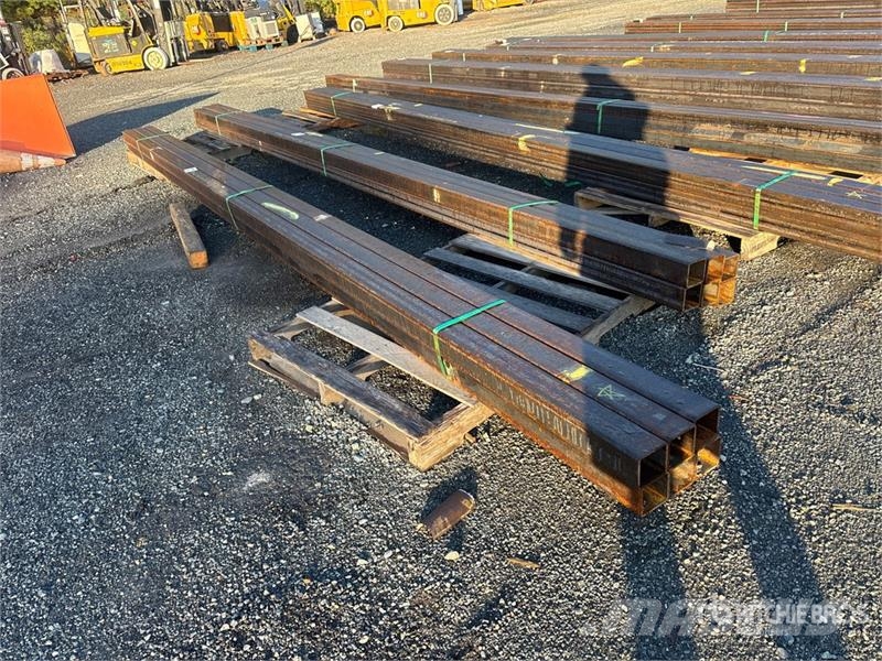 Quantity of (6) Kit Containers Steel 35x3.5"x3.5" Vanningssystem
