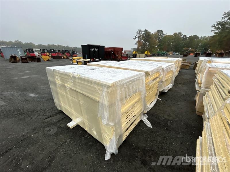Quantity of (6) Pallets of 96 in x 48 in Polyiso I Seilwinden, Bauaufzüge und Lastenaufzüge