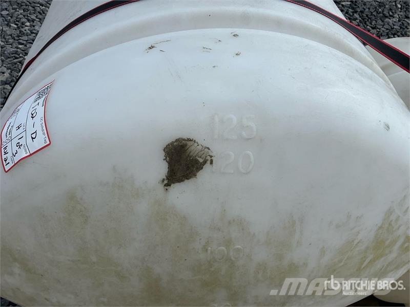 Quantity of (6) Water Tank Kütusemahutid