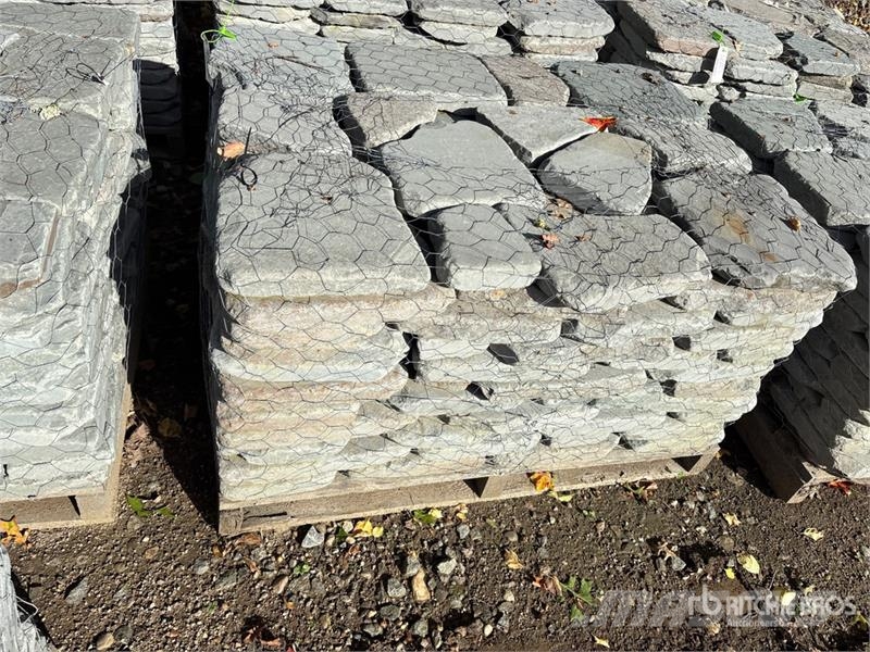 Quantity of (7) Pallets of Tumbled Irregular Blues 其他農業機械
