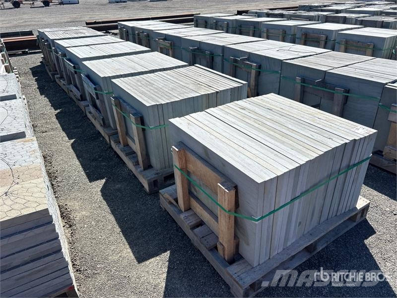  Quantity of (7) Pallets of Bluestone Landscaping P Lauksaimniecība- Citi