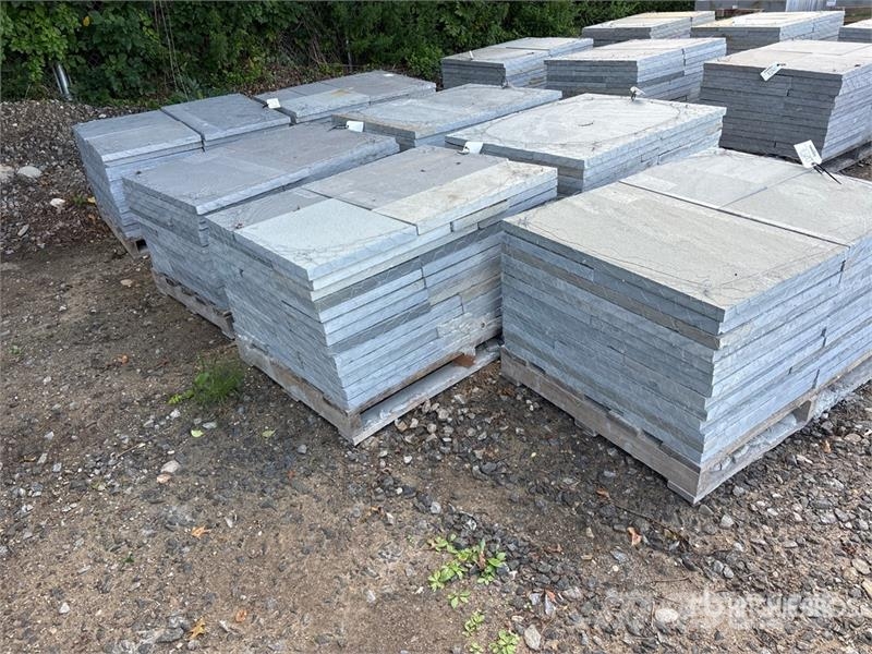 Quantity of (7) Pallets of Bluestone Landscaping P Lauksaimniecība- Citi