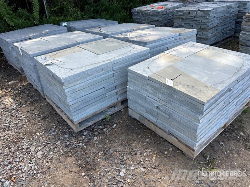 Quantity of (7) Pallets of Bluestone Landscaping P Lauksaimniecība- Citi