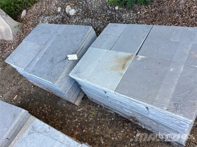 Quantity of (7) Pallets of Bluestone Landscaping P Lauksaimniecība- Citi