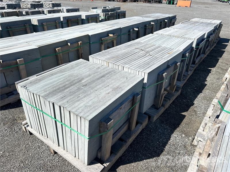  Quantity of (7) Pallets of Bluestone Landscaping P Lauksaimniecība- Citi