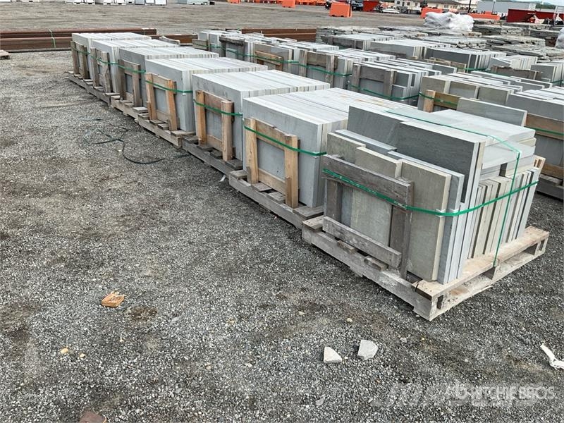 Quantity of (7) Pallets of Bluestone Landscaping P Landbrug - Andet