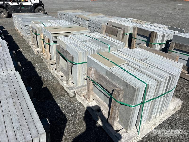 Quantity of (7) Pallets of Bluestone Landscaping P Lauksaimniecība- Citi