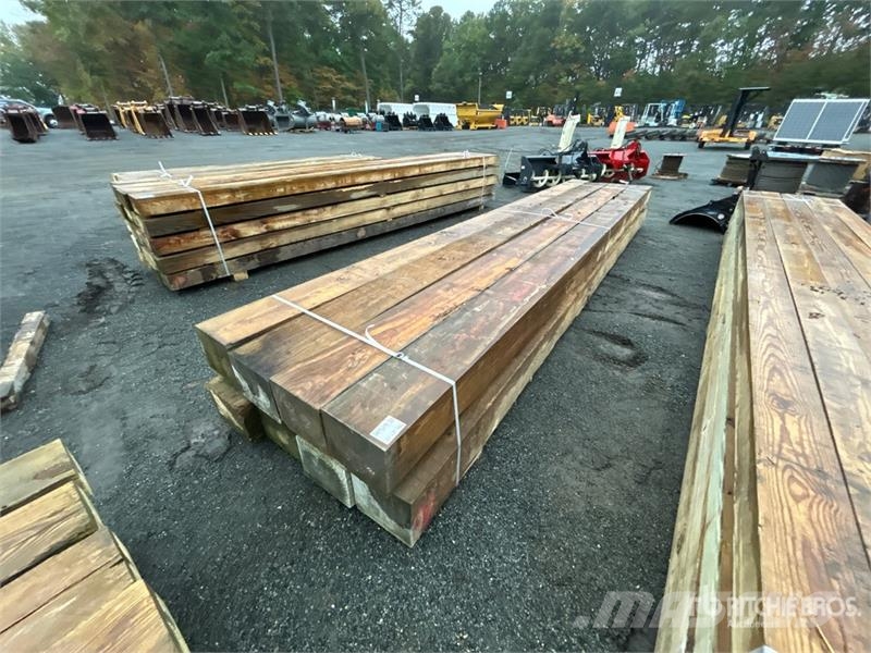  Quantity of (8) 10 in x 12 in x 20 Ft Pressure Tre 其他组件