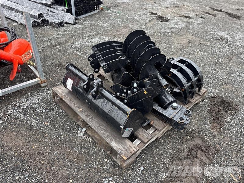 Quantity of AGT Misc. Mini Excavator Attachment Andet tilbehør