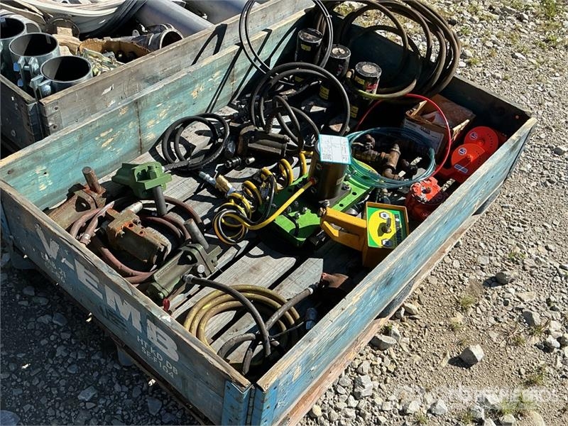 Quantity of Hydraulic & Pneumatic Components Costruzioni - Altro