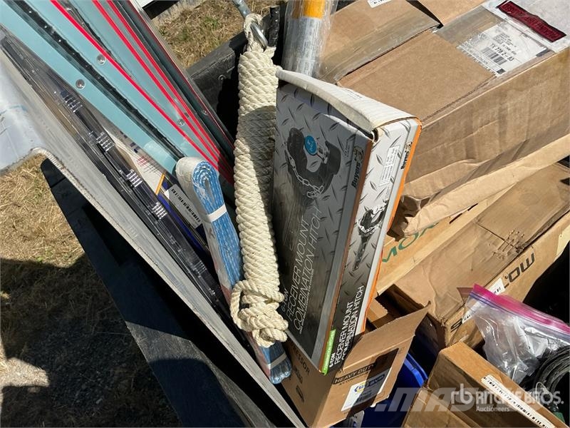  Quantity of Misc. Truck Parts (Unused) Transport Sonstige