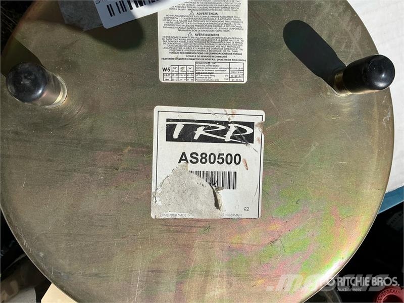  Quantity of Misc. Truck Parts (Unused) Transport Sonstige