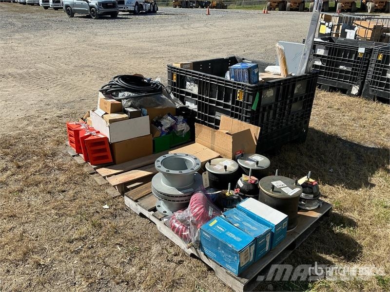  Quantity of Misc. Truck Parts (Unused) Transport Sonstige