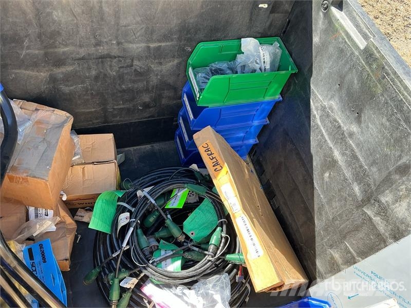  Quantity of Misc. Truck Parts (Unused) Transport Sonstige