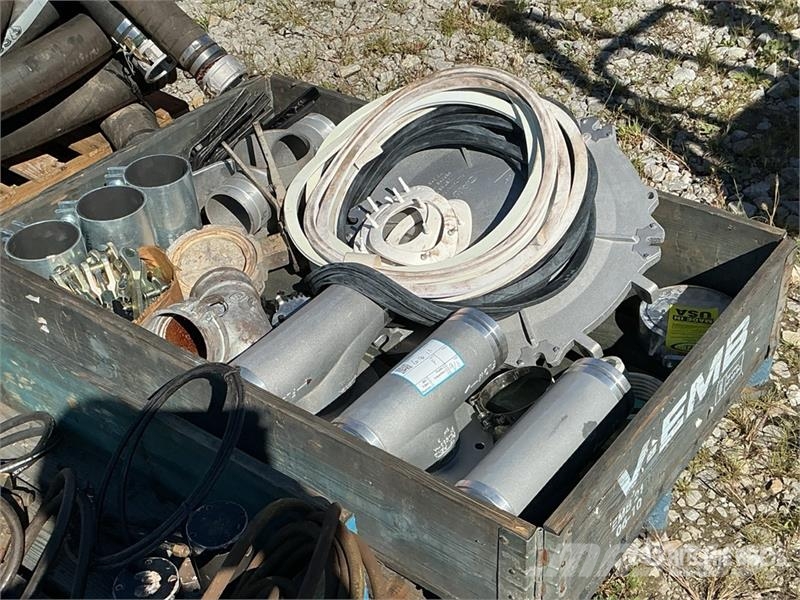 Quantity of Plumbing & Irrigation Parts Costruzioni - Altro