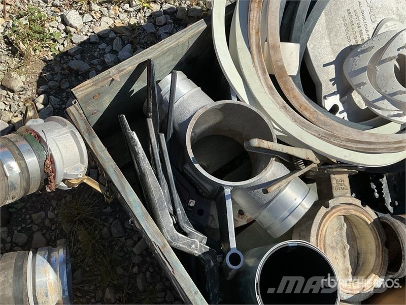 Quantity of Plumbing & Irrigation Parts Costruzioni - Altro