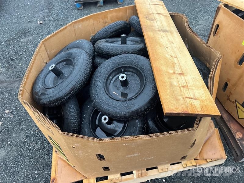 Quantity of Pneumatic Wheelbarrow Tires 轮胎、车轮、轮圈