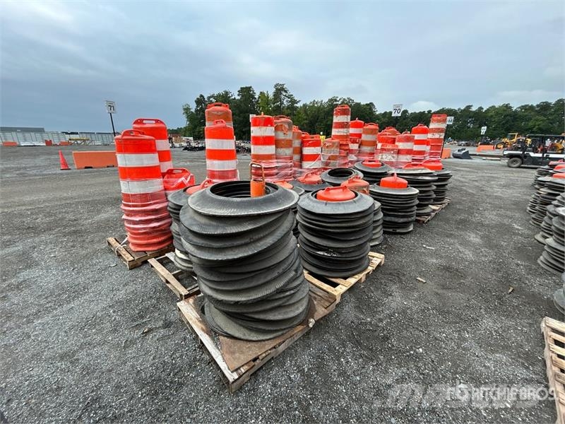 Quantity of Traffic Barrels Muud osad