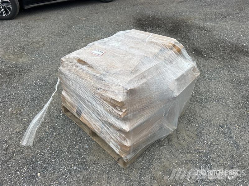 Quantity of Trowel Blades Other components