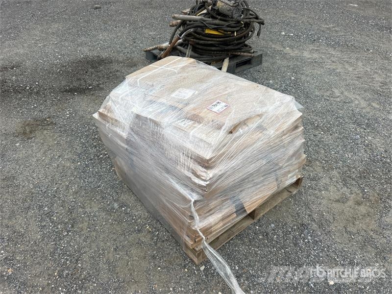 Quantity of Trowel Blades Other components