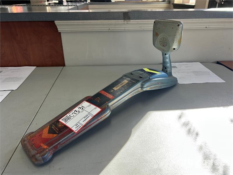  Radiodetection RD7100DL Locator Instrumenti, mērīšanas un automatizācijas iekārtas