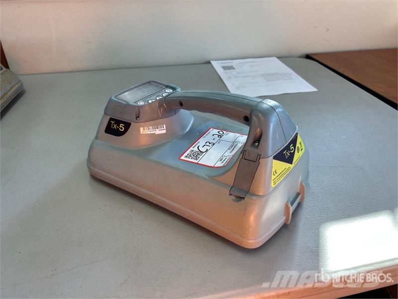  Radiodetection Tx-5 Locator Instrumenti, mērīšanas un automatizācijas iekārtas