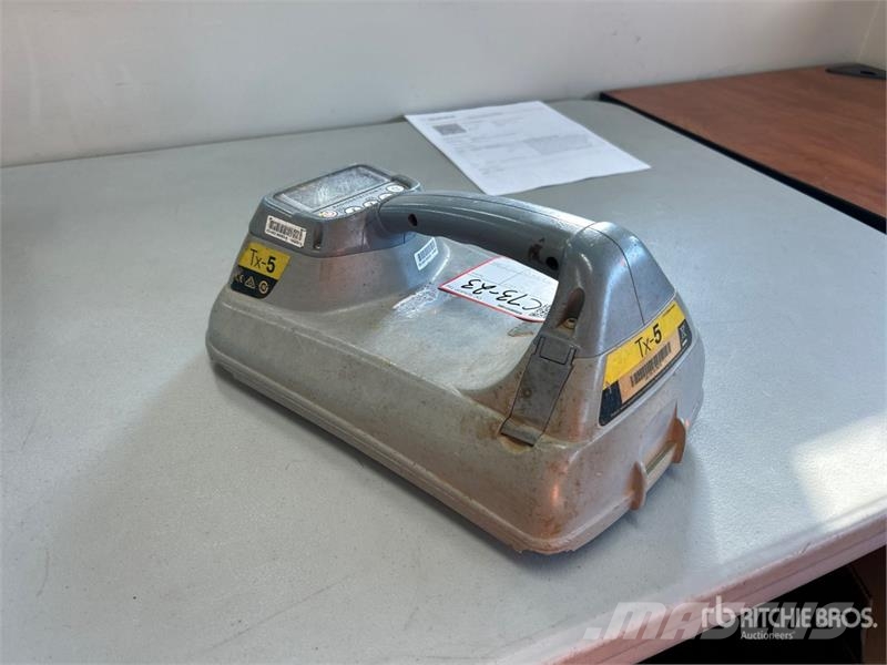  Radiodetection Tx-5 Locator Instrumenti, mērīšanas un automatizācijas iekārtas
