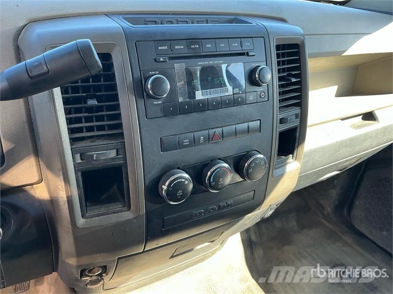 RAM 1500 기타