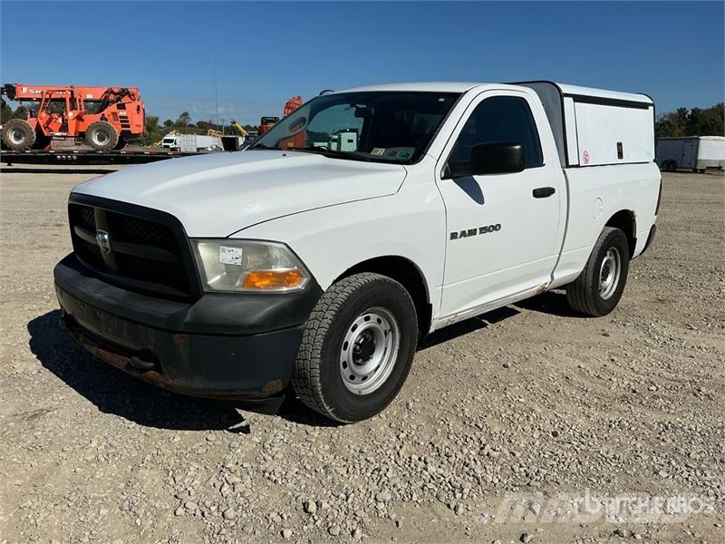 RAM 1500 기타