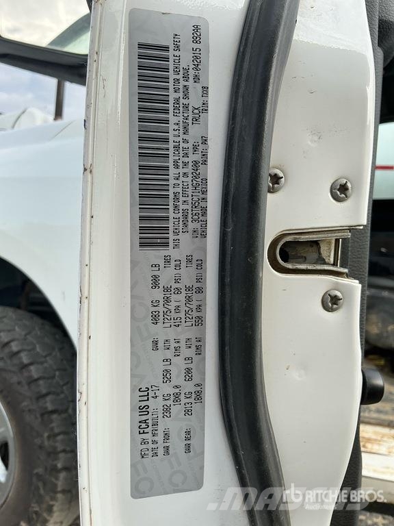 RAM 2500 Tradesman 4x4 Crew Cab Pickup Ostalo