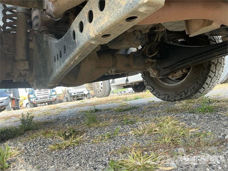 RAM 2500 Tradesman 4x4 Crew Cab Pickup Ostalo
