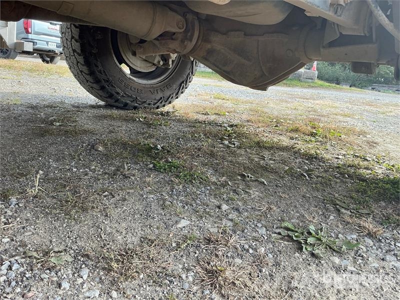 RAM 2500 Tradesman 4x4 Crew Cab Pickup Ostalo